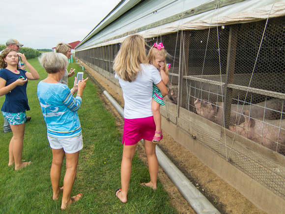 2014 08-08 Iowa Trip-family farm 06 LR