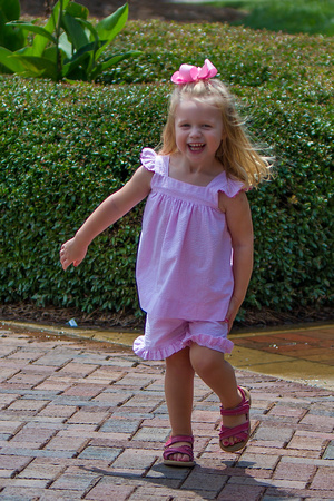 2014 07-27 Pics of Lexi by Fountain 18 LR